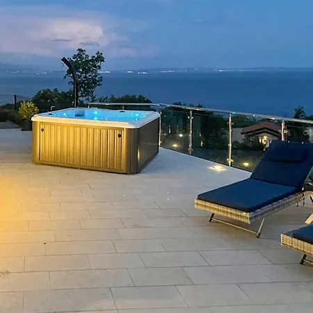 Lovely In With Kitchen Apartment Opatija