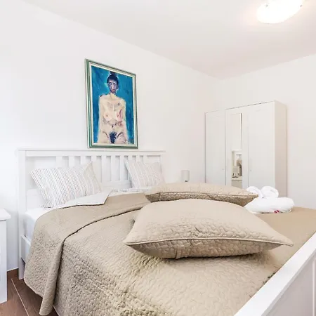 Lovely In With Kitchen Apartment Opatija